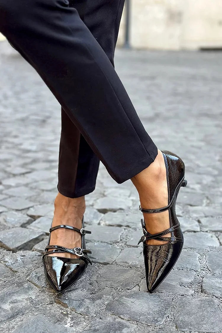 Cross-strap pumps