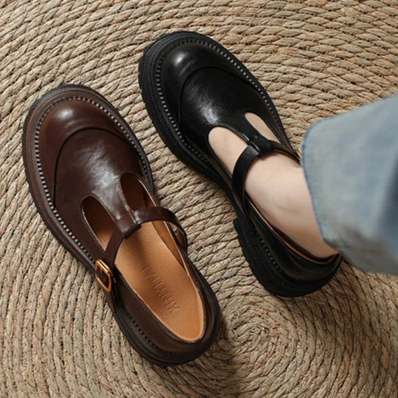 Fleur – T-bar shoes with vintage charm