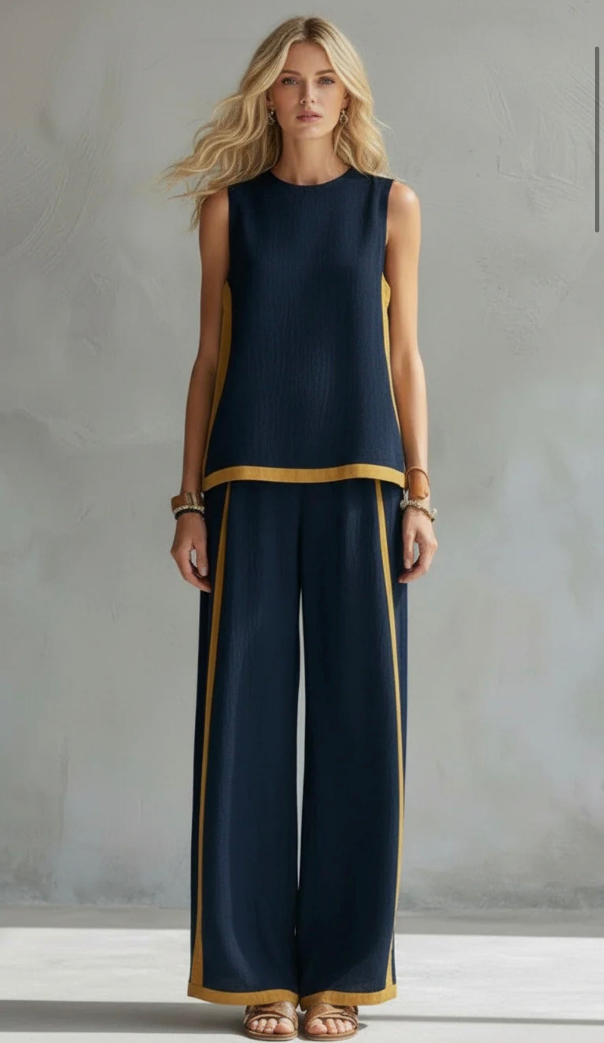 Leila | Elegant Set with a Modern Touch