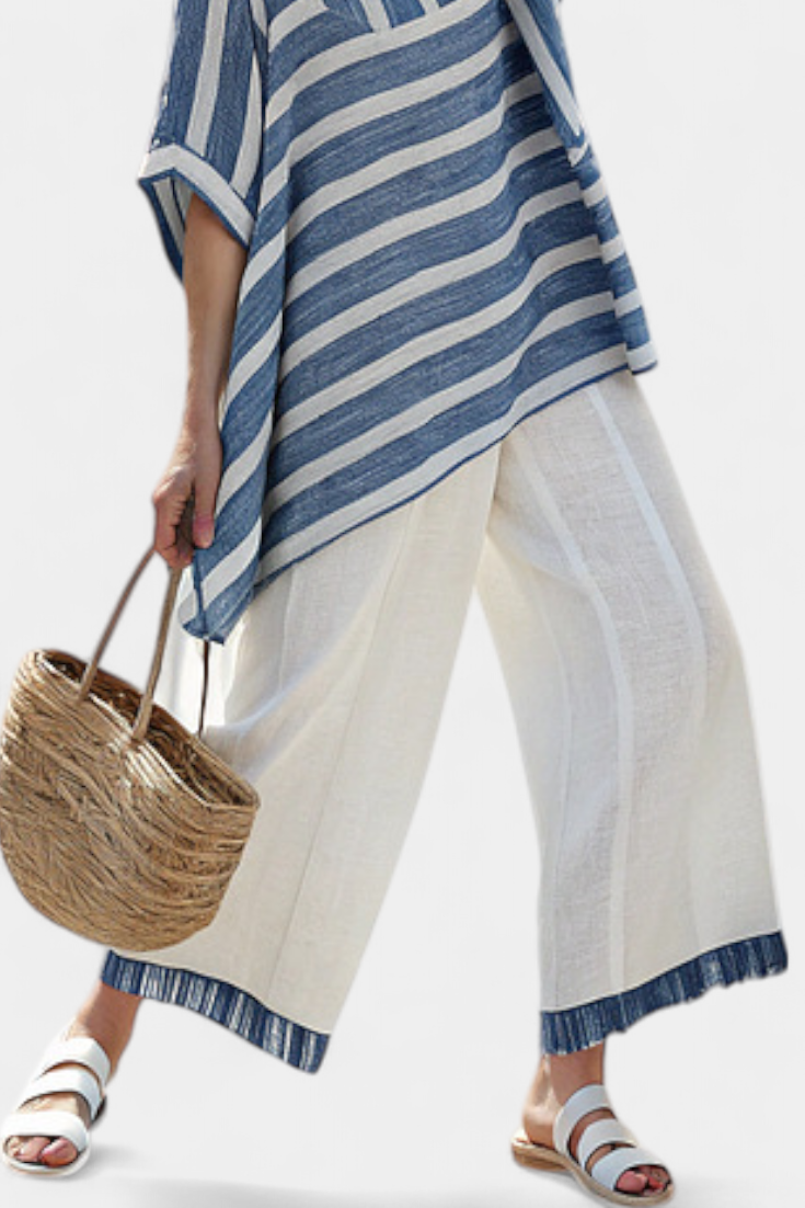 Elin – Raffiniertes blaues gestreiftes Oberteil & Hose mit Saumdetail